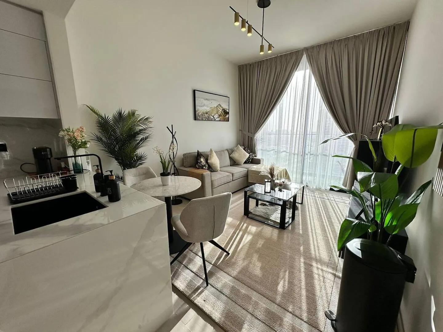 Gorgeous 1Br Apt In Jvc Dubai 0*,